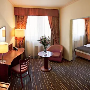 Luxury Family Bila Labut 4* Prague